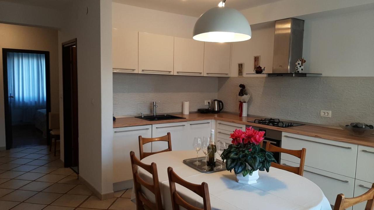 Apartman Nada I Fažana Zewnętrze zdjęcie