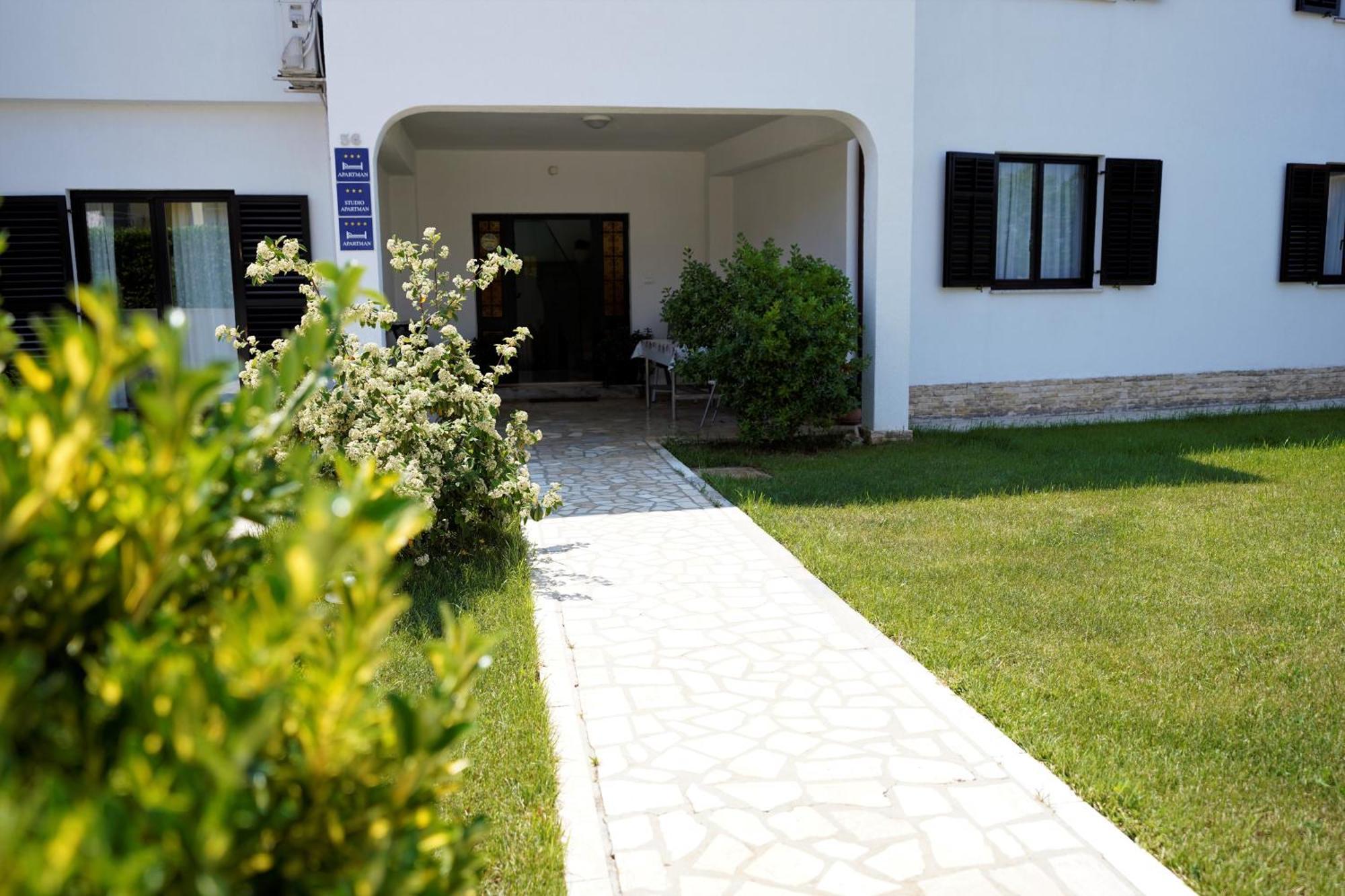 Apartman Nada I Fažana Zewnętrze zdjęcie